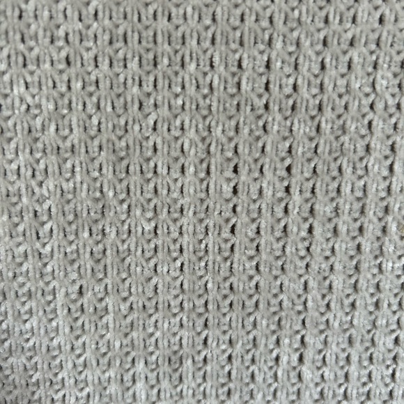 Cashmere Waffle Knit Oversized Sweater - Picture 3 of 4